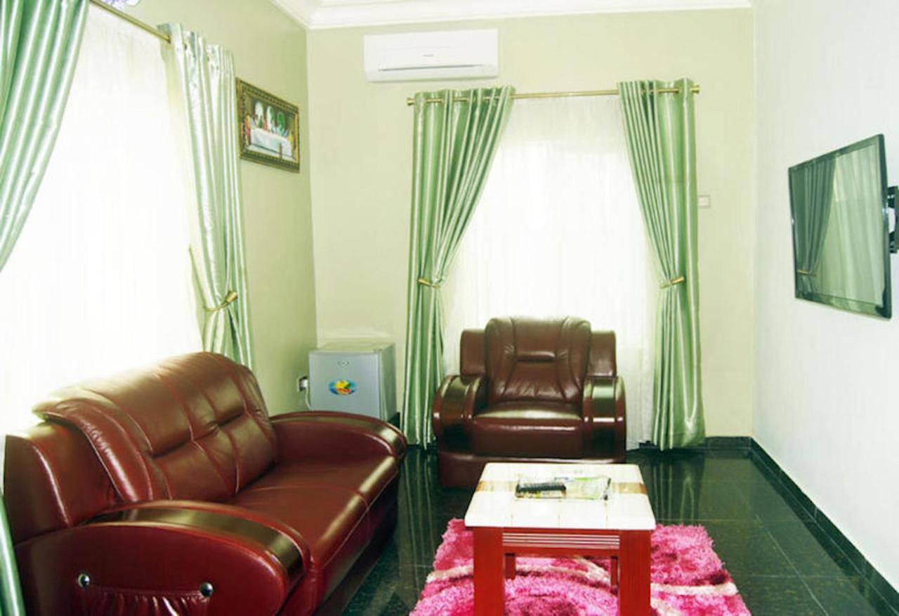 Milestone Hotel Ogombo Εξωτερικό φωτογραφία